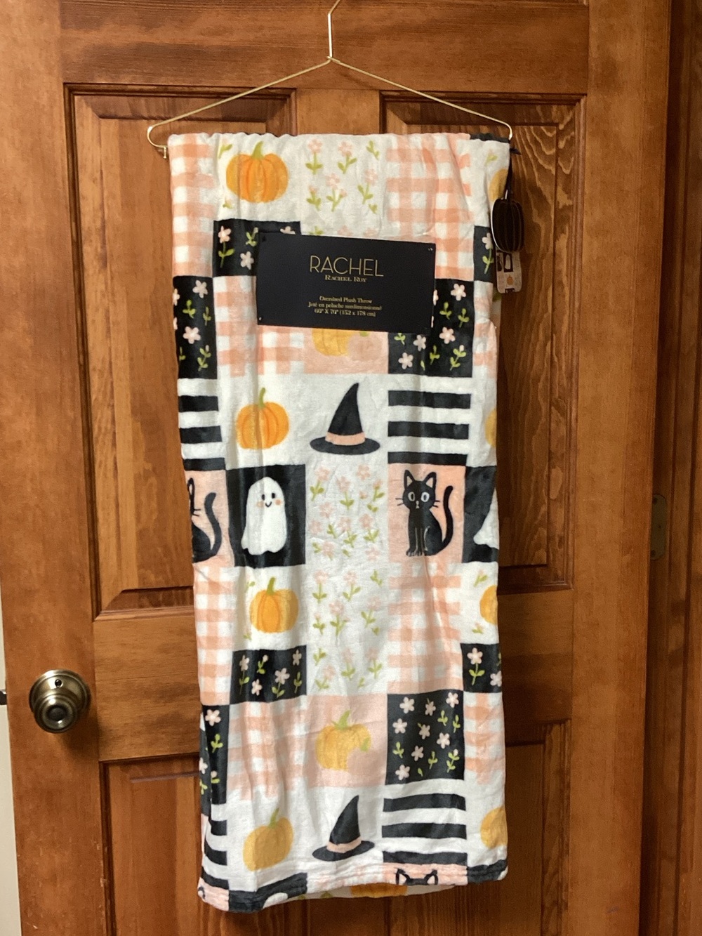 Rachel Roy Halloween Blanket 🎃